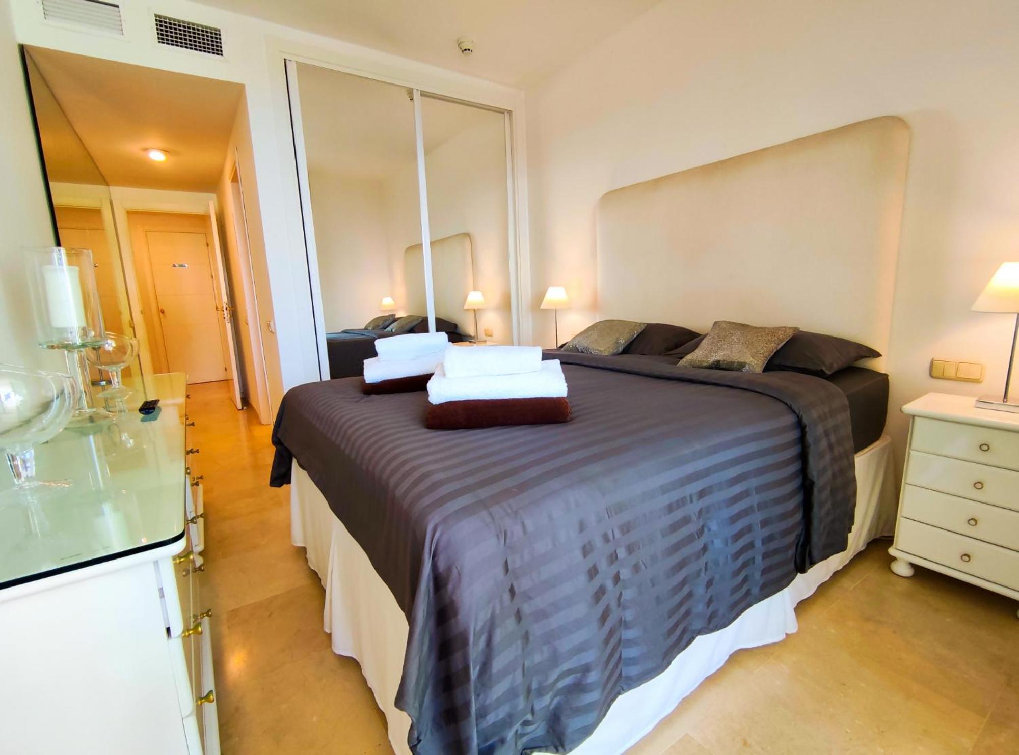 Luxury Frontline Residence Ehhouse Estepona Kültér fotó